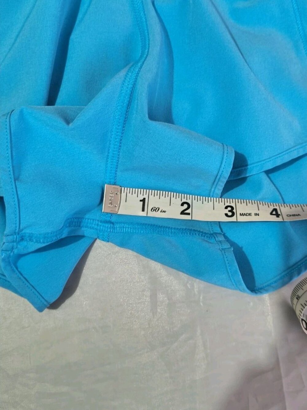 Lululemon SIZE 2 Hotty Hot LR low rise 2.5” athletic shorts in blue - Picture 11 of 13